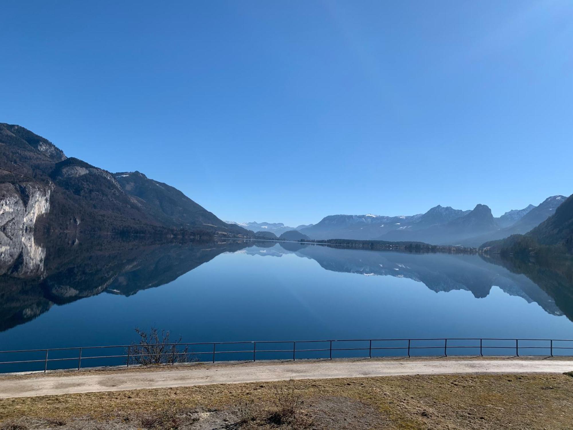 4* + 5* Luxury Apartments Sankt Gilgen Exterior photo